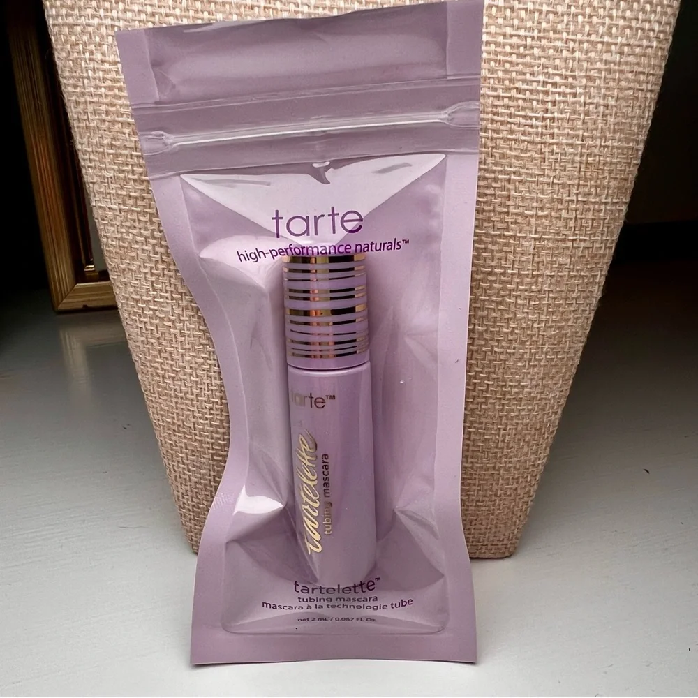 ✨5/$25✨ Tarte Tartelette Tubing Mascara Deluxe Sample